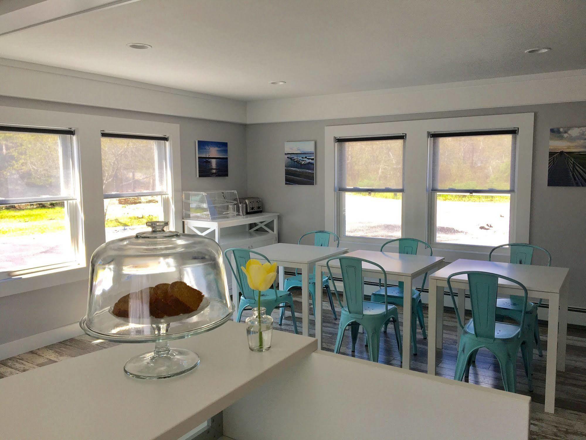 Kingfisher Lodging Dennis Extérieur photo